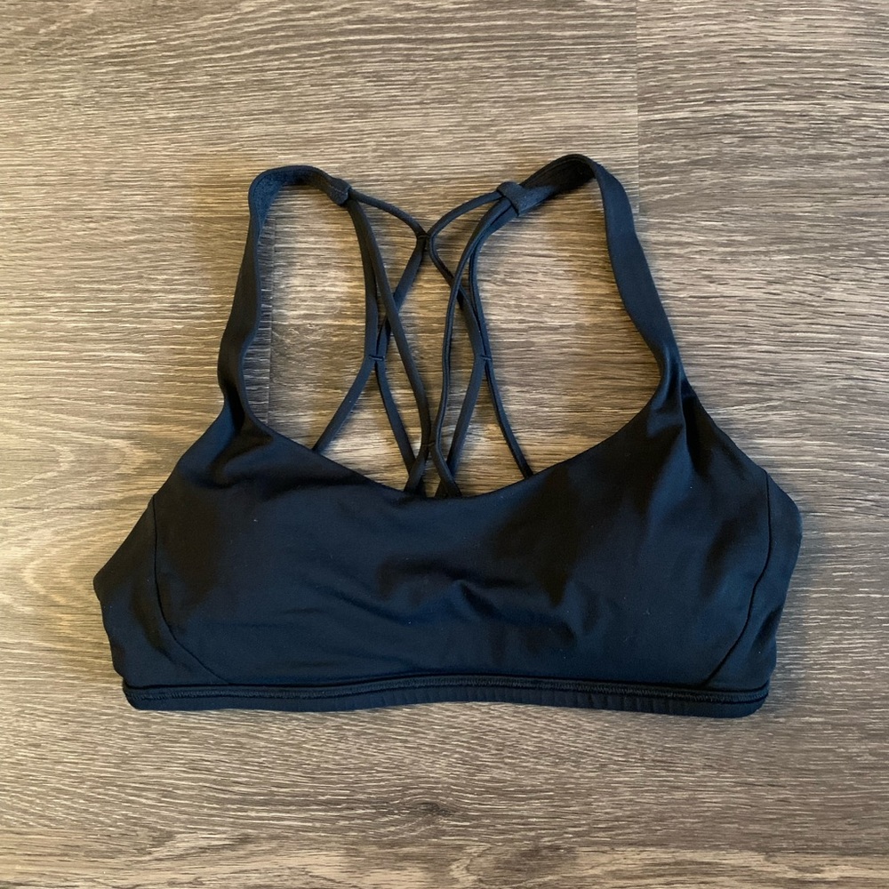 Lululemon Free to Be Zen bra
